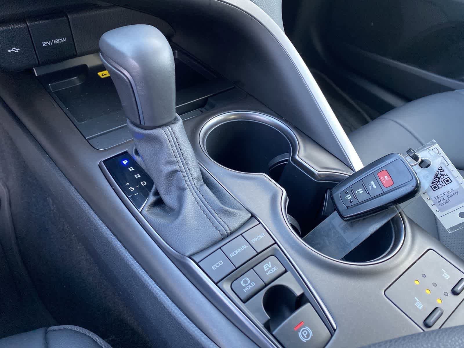 Thumbnail: 2024 Toyota Camry - 35