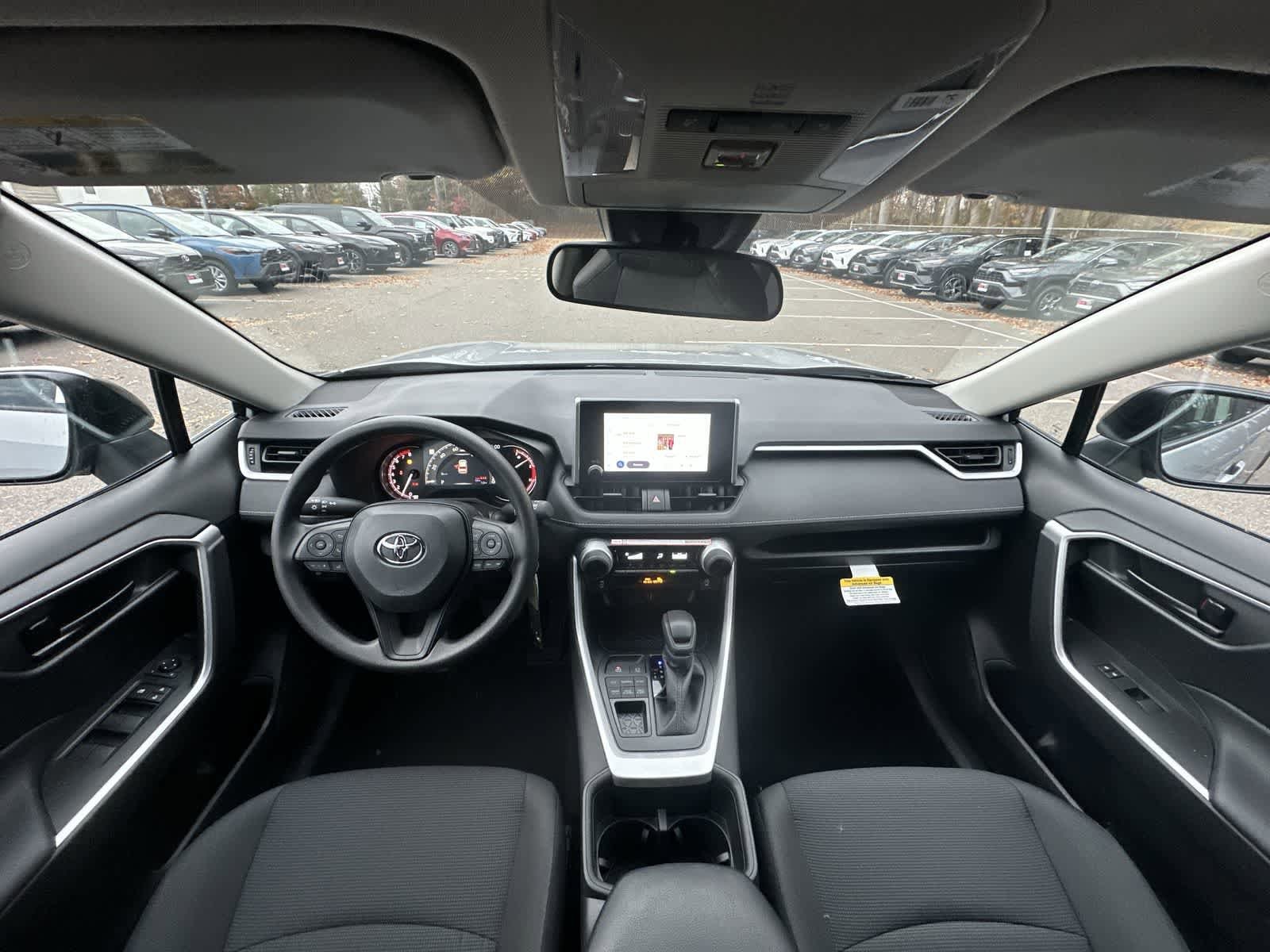 Thumbnail: 2025 Toyota RAV4 - 27