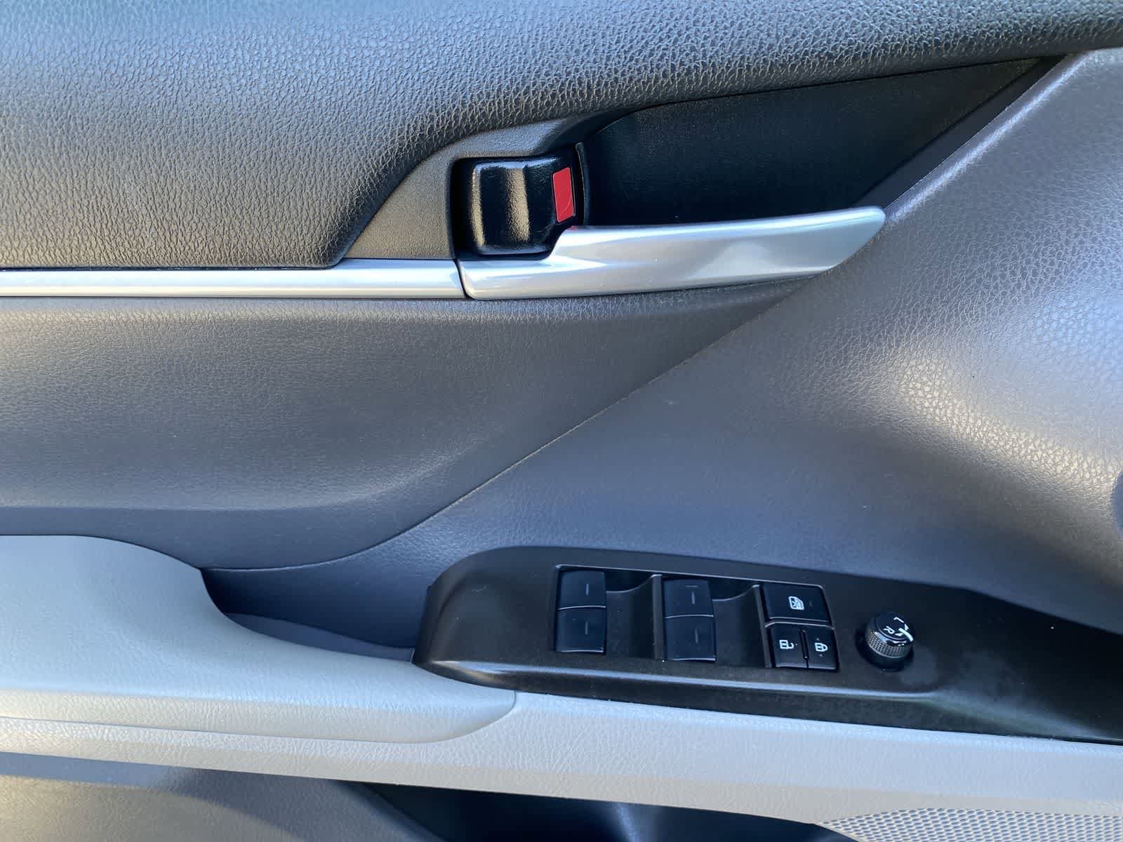 Thumbnail: 2023 Toyota Camry - 18