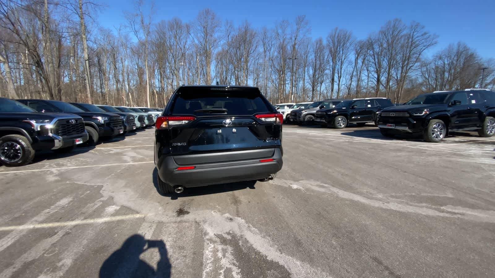 Thumbnail: 2025 Toyota RAV4 - 7