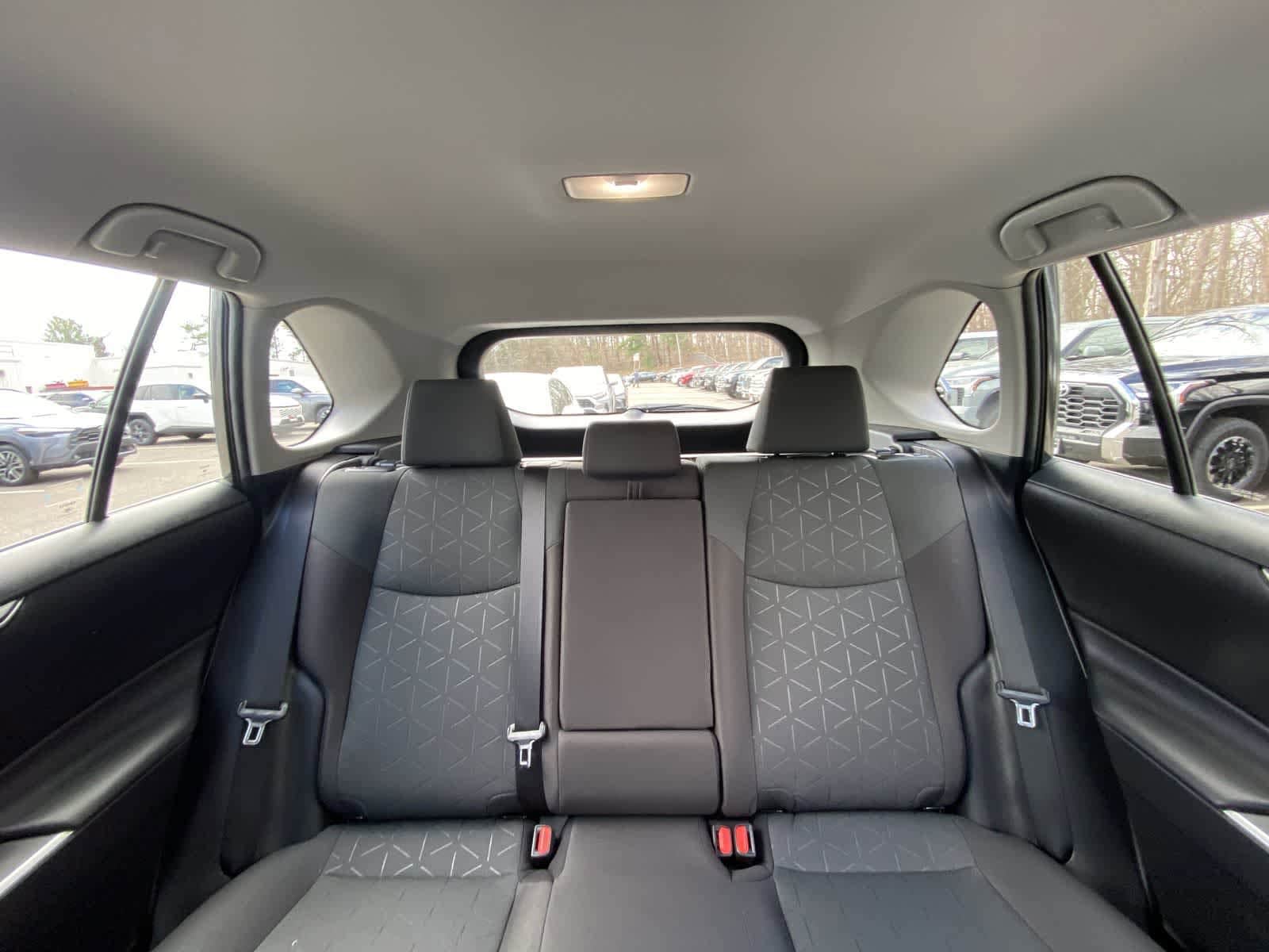 Thumbnail: 2023 Toyota RAV4 - 24