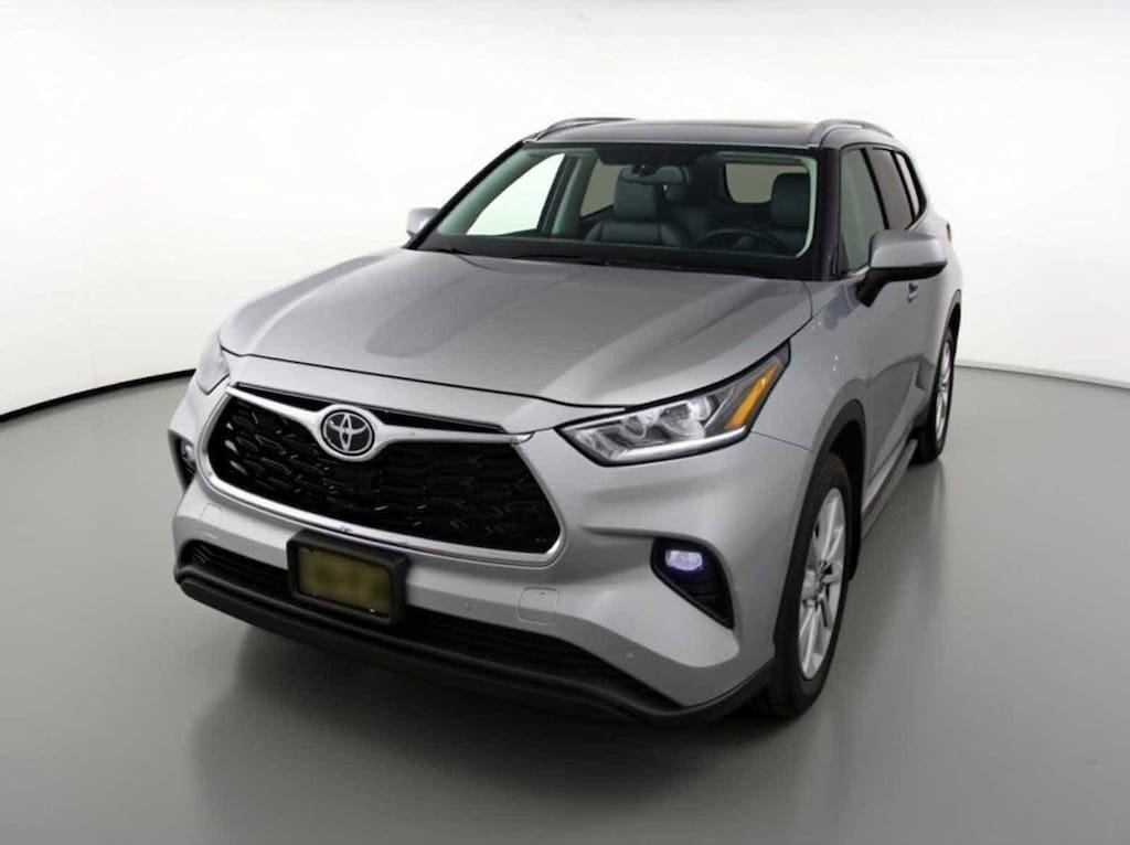 Certified 2022 Toyota Highlander Limited SUV