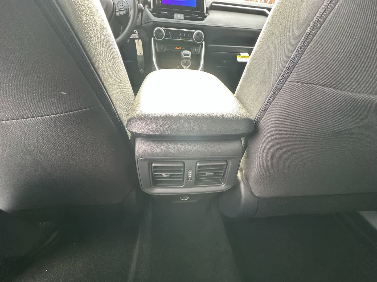 Thumbnail: 2025 Toyota RAV4 - 25