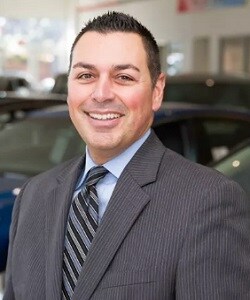 Staff member Anthony Cerillo from ID_393533d356b4