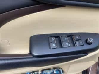 Thumbnail: 2017 Toyota Highlander - 28