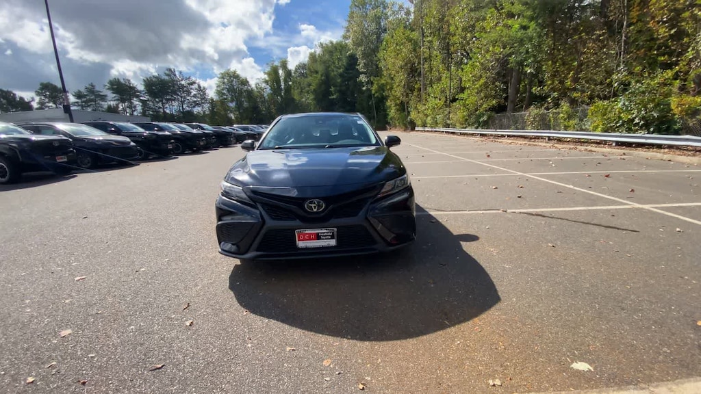 Used 2023 Toyota Camry SE Sedan