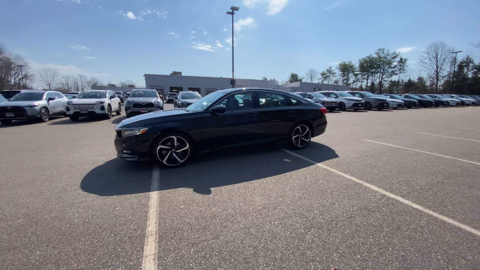 Thumbnail: 2018 Honda Accord - 6