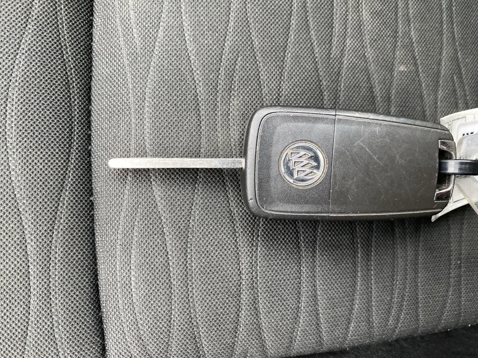 Thumbnail: 2016 Buick Encore - 31