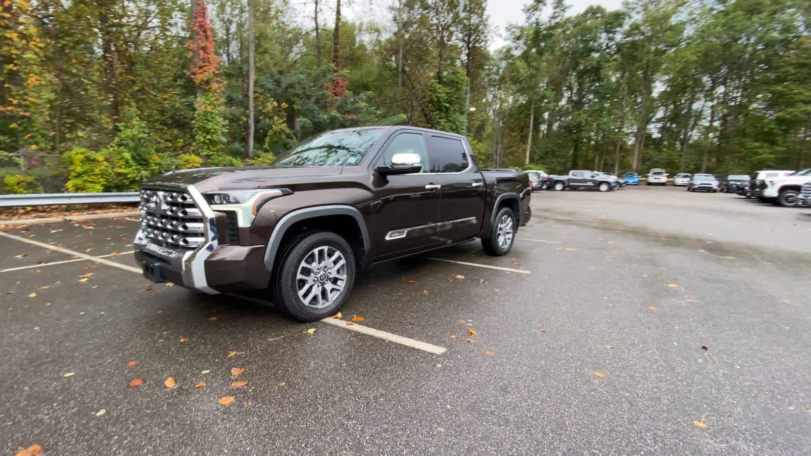 Thumbnail: 2022 Toyota Tundra - 4