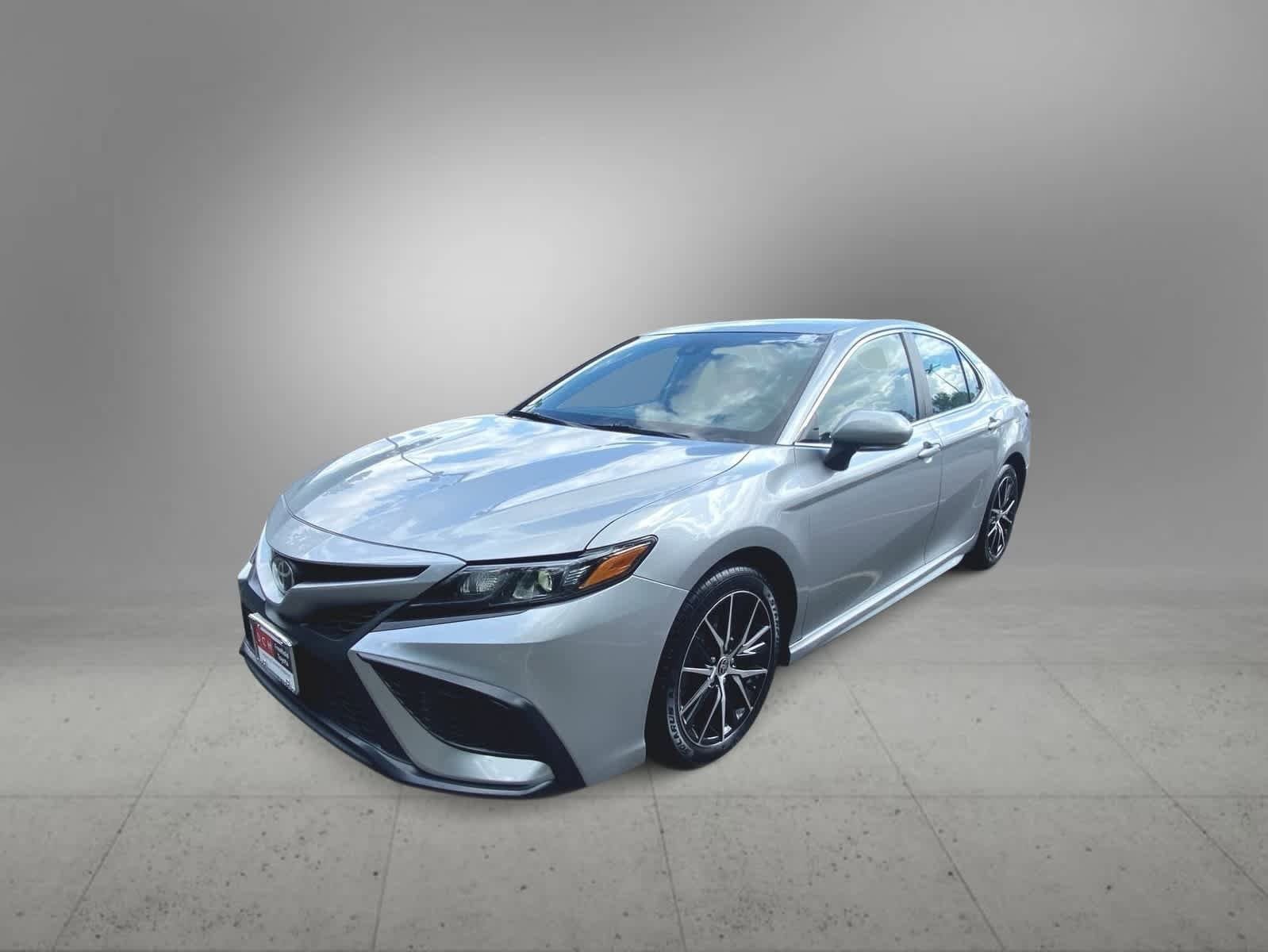 2022 Toyota Camry SE -
                Freehold, NJ