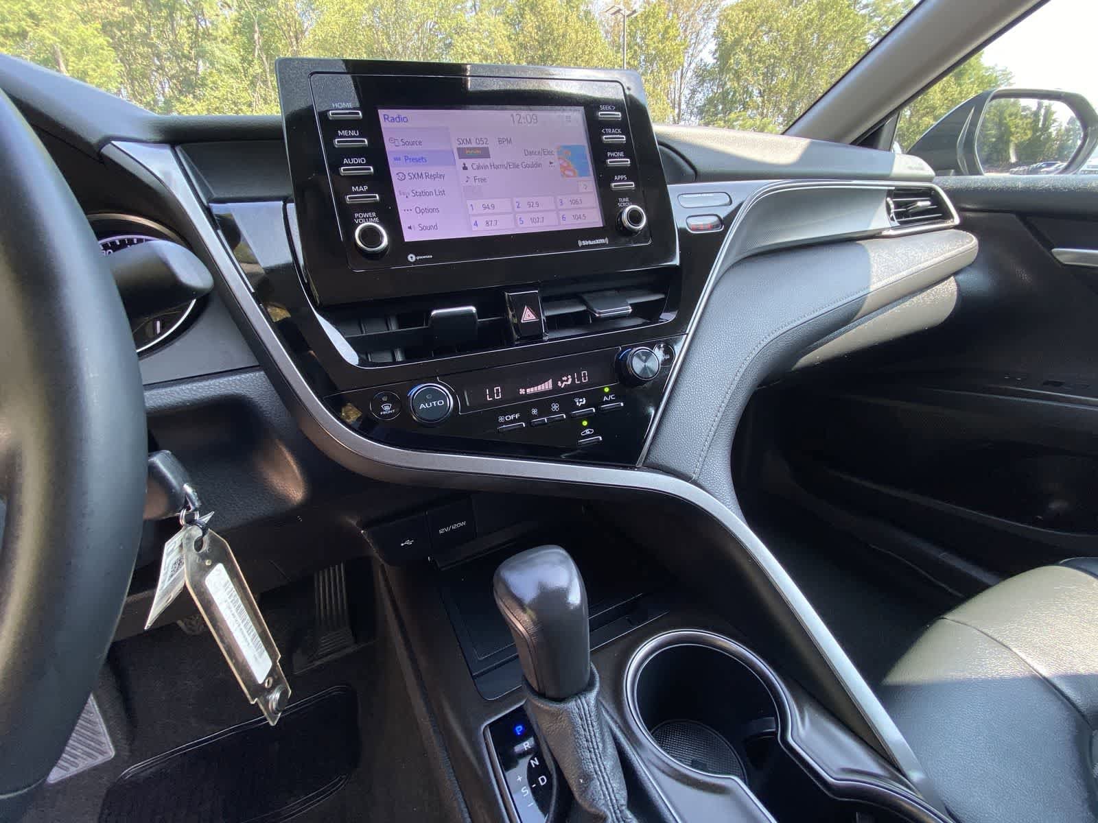 Thumbnail: 2023 Toyota Camry - 19