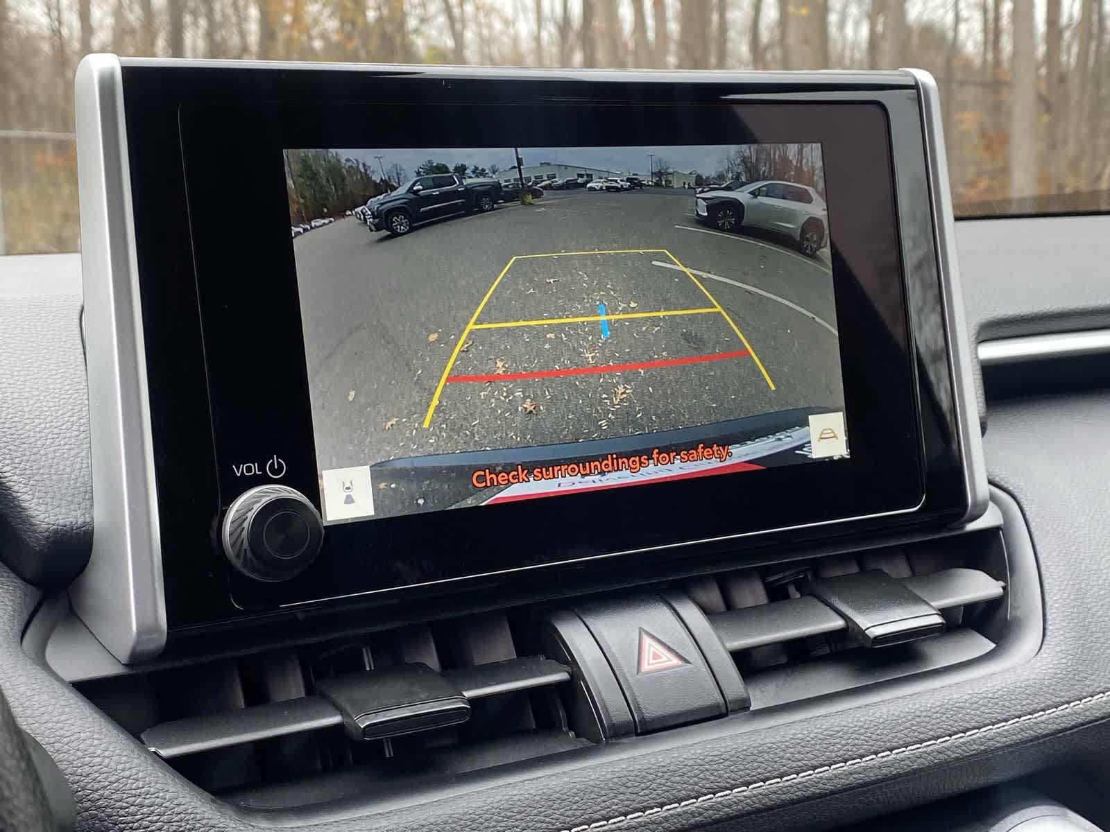 Thumbnail: 2025 Toyota RAV4 - 33