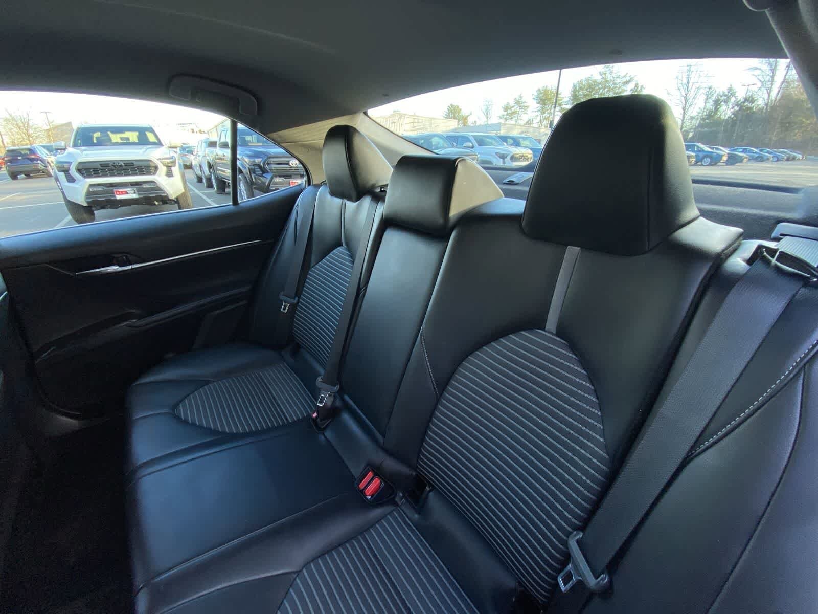 Thumbnail: 2023 Toyota Camry - 22