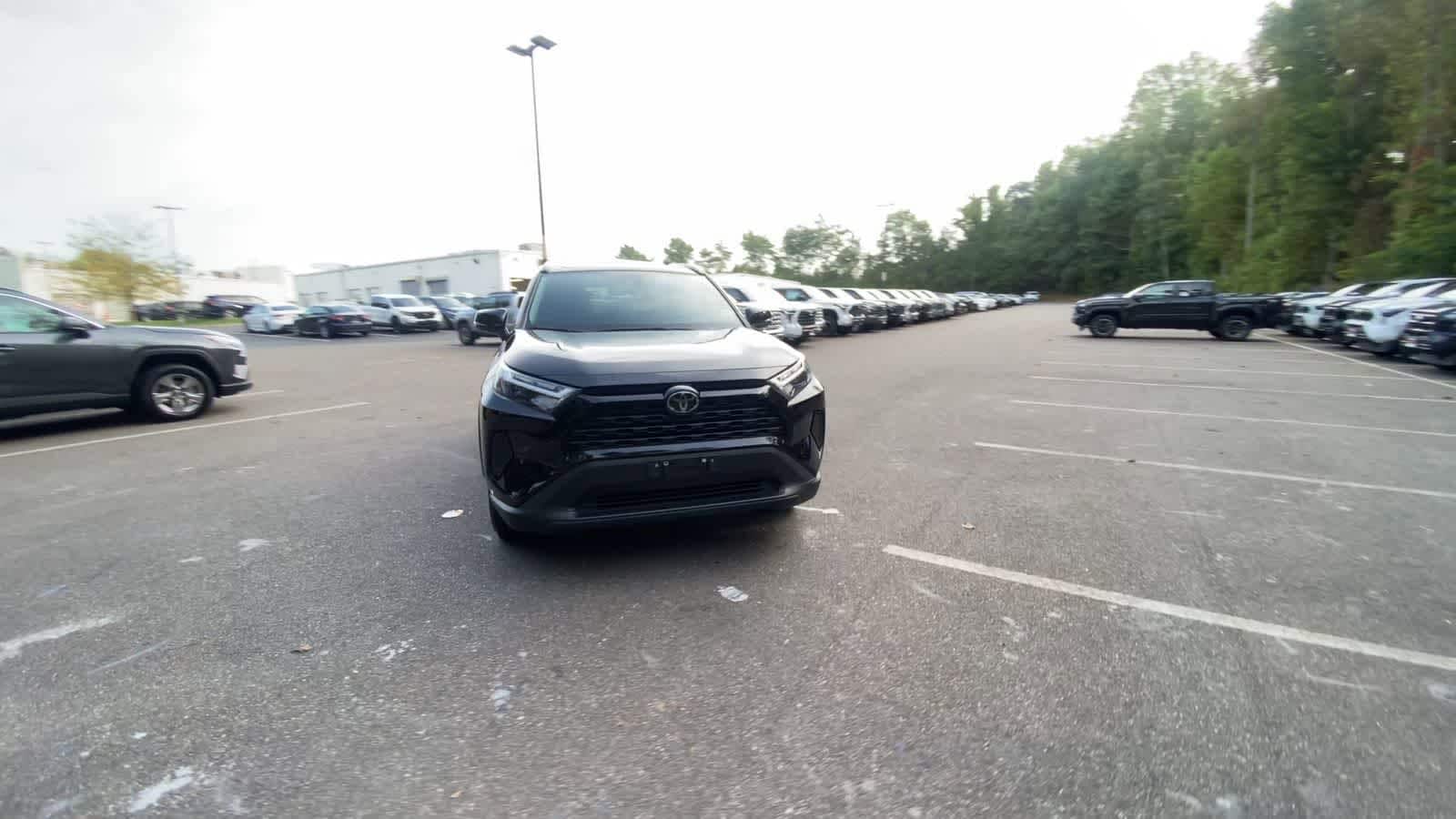 Thumbnail: 2024 Toyota RAV4 - 3