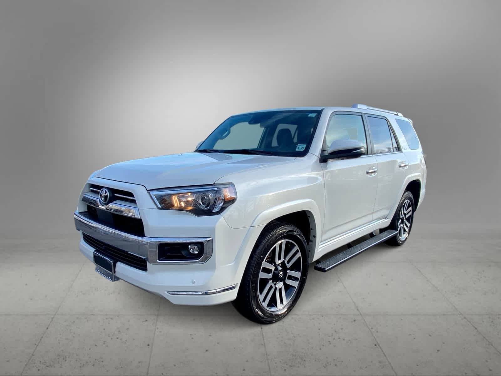 2022 Toyota 4Runner Limited's photo
