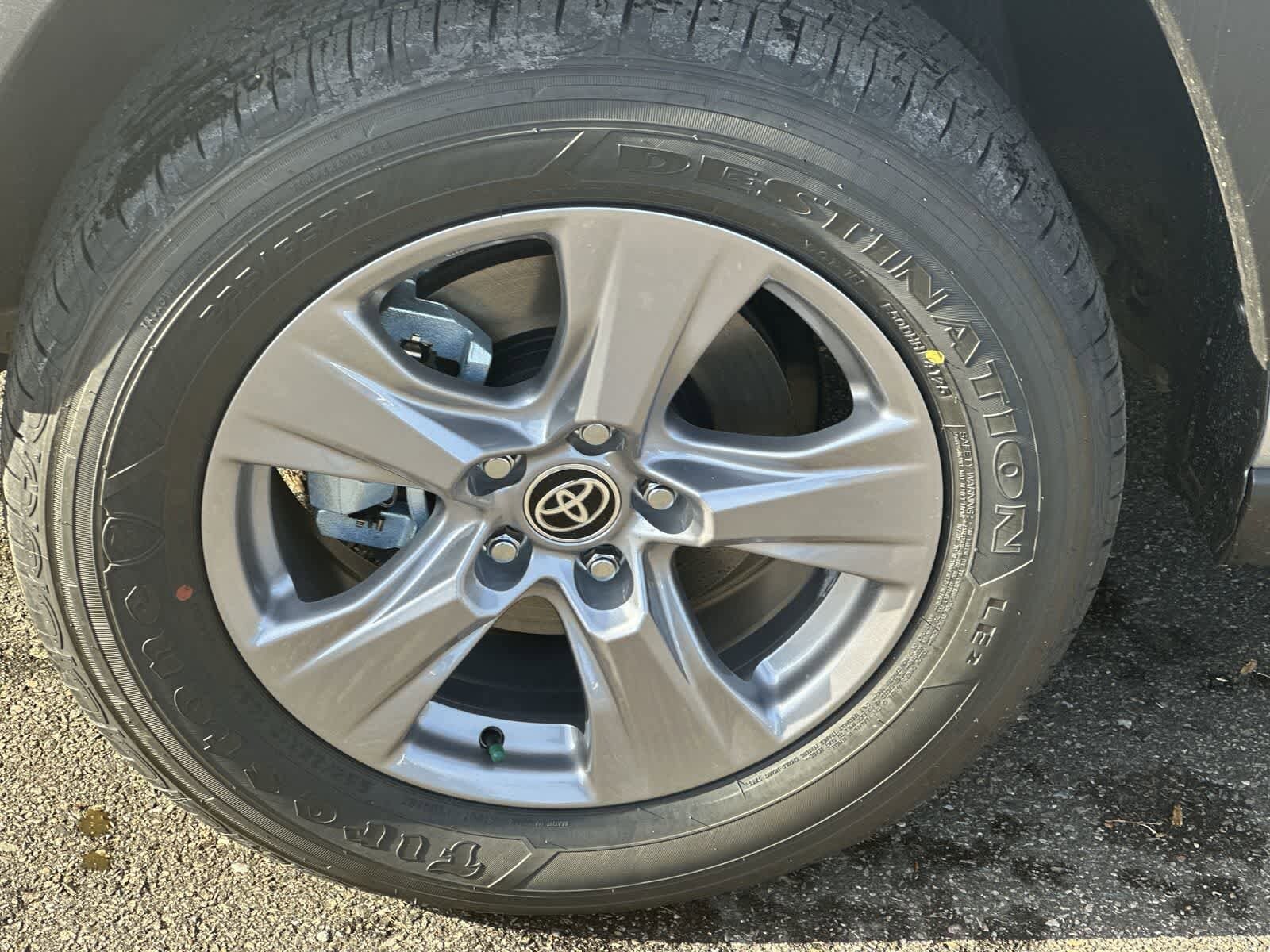 Thumbnail: 2025 Toyota RAV4 - 10