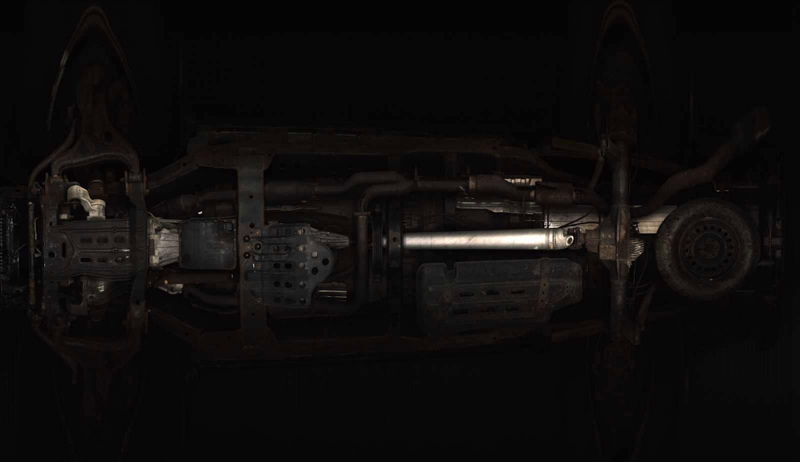 Thumbnail: 2014 Nissan Titan - 21