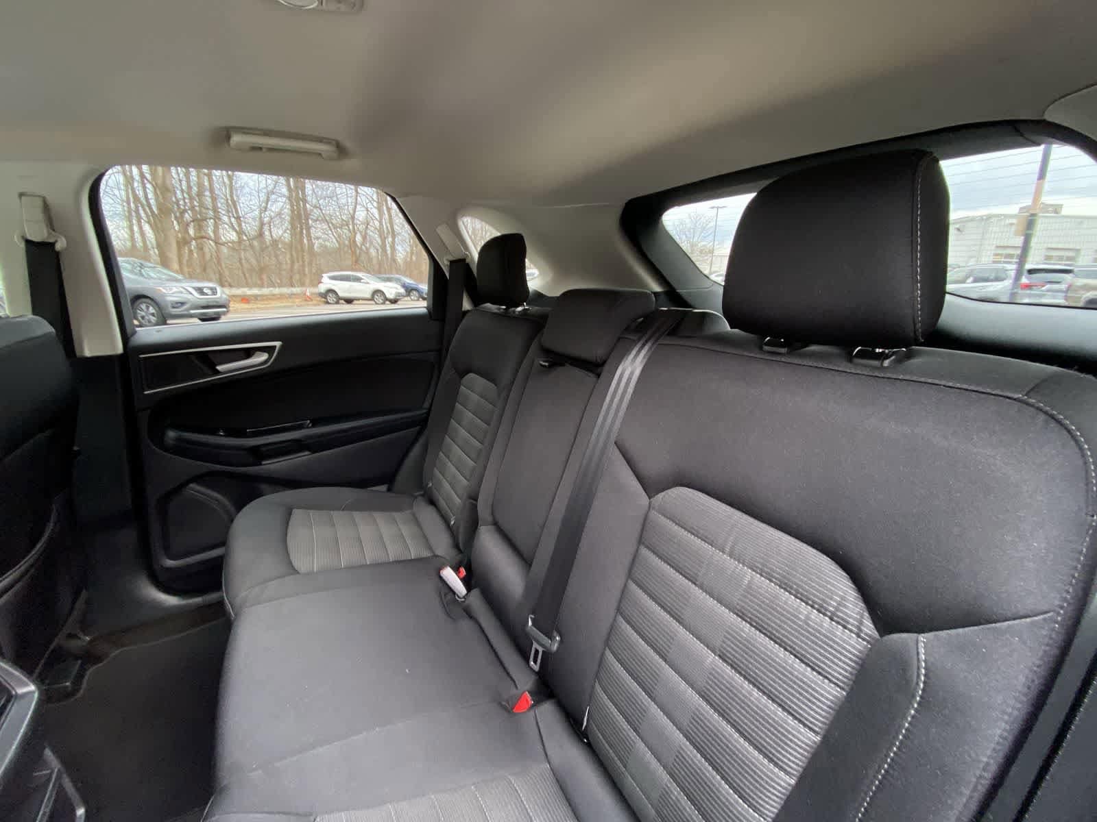 Thumbnail: 2018 Ford Edge - 27