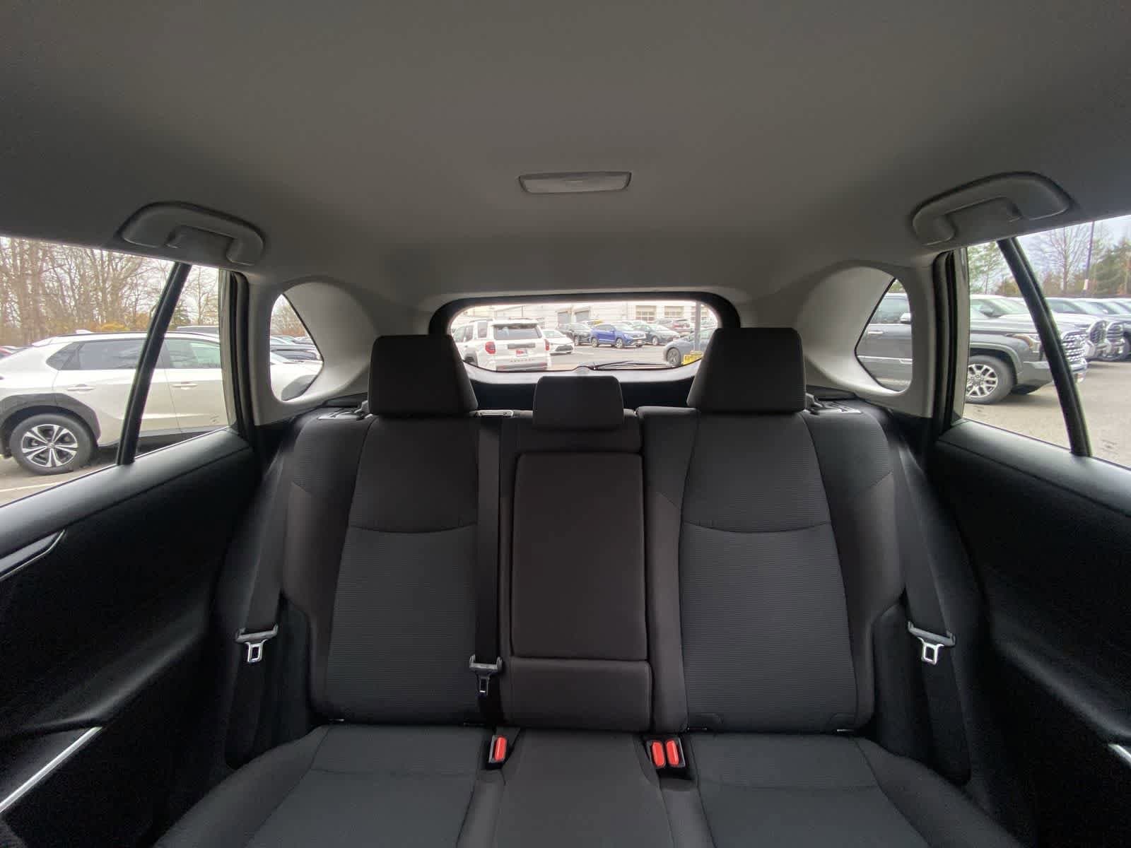 Thumbnail: 2025 Toyota RAV4 - 30