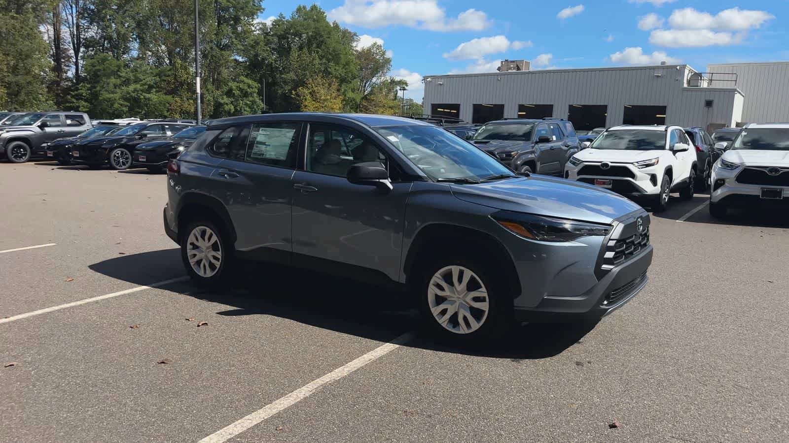 Thumbnail: 2026 Toyota Corolla Cross - 2