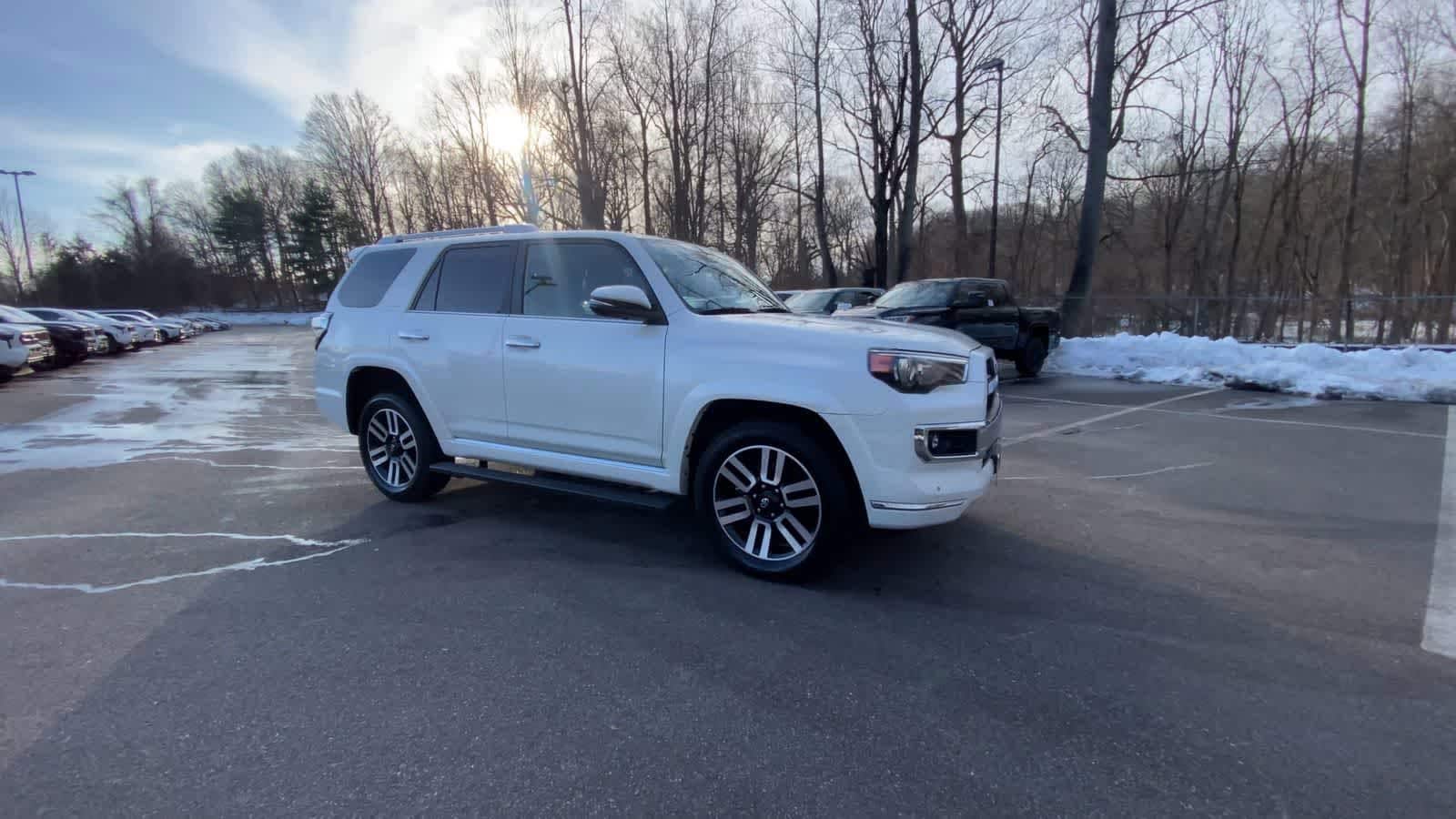 Thumbnail: 2022 Toyota 4Runner - 7