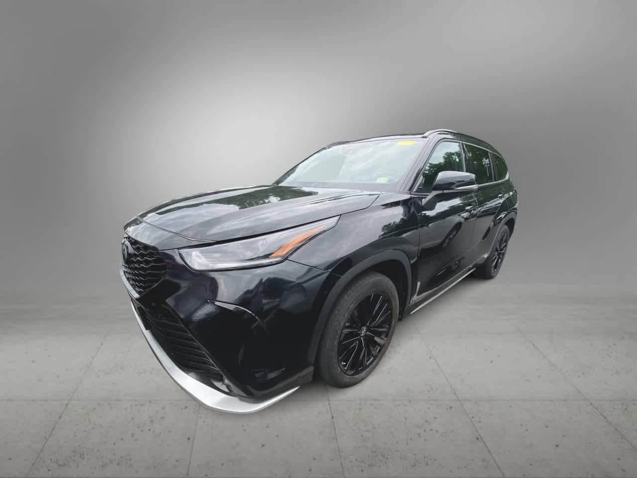 Thumbnail: 2024 Toyota Highlander - 1