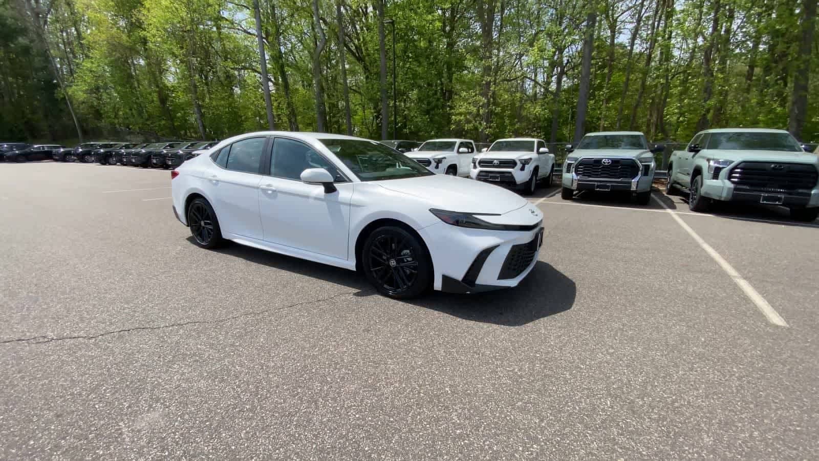 Thumbnail: 2025 Toyota Camry - 8