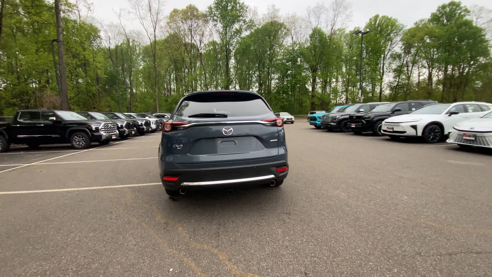 Thumbnail: 2022 Mazda CX-9 - 9