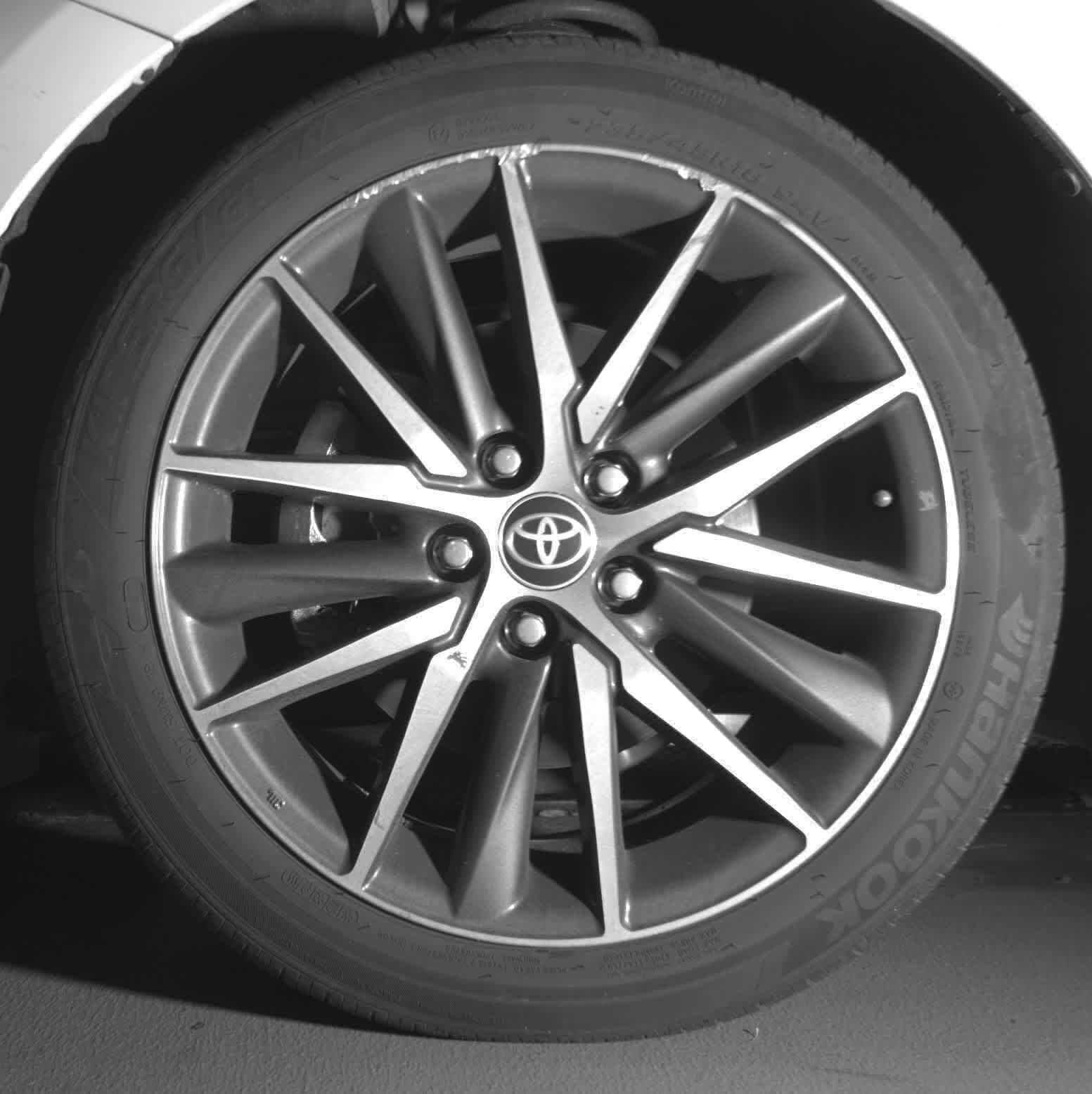 Thumbnail: 2023 Toyota Camry - 8