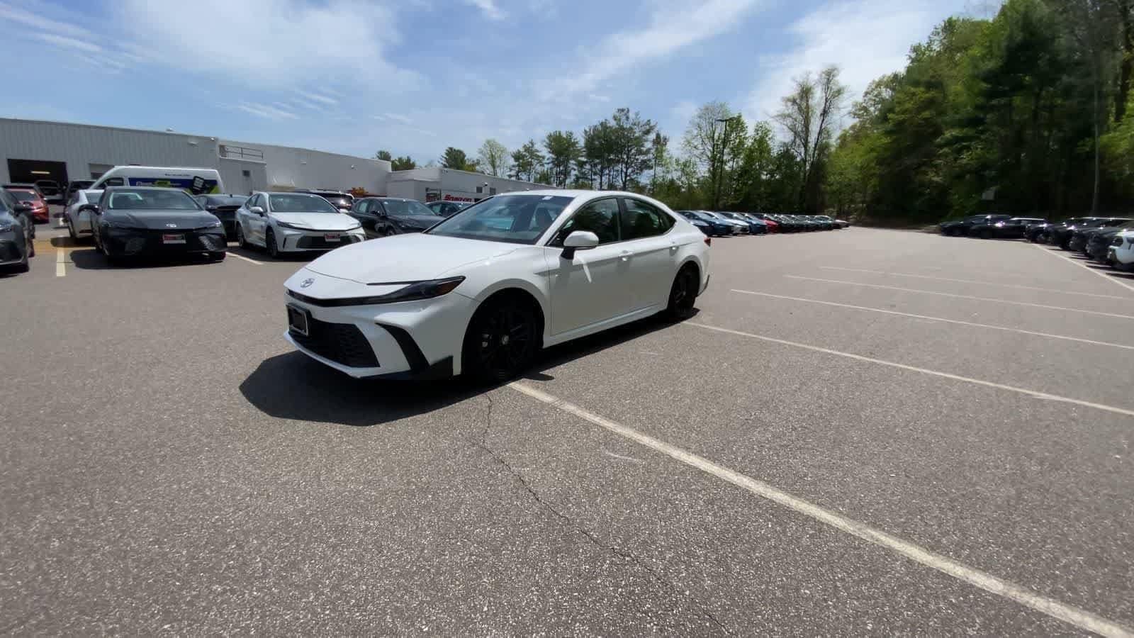 Thumbnail: 2025 Toyota Camry - 4