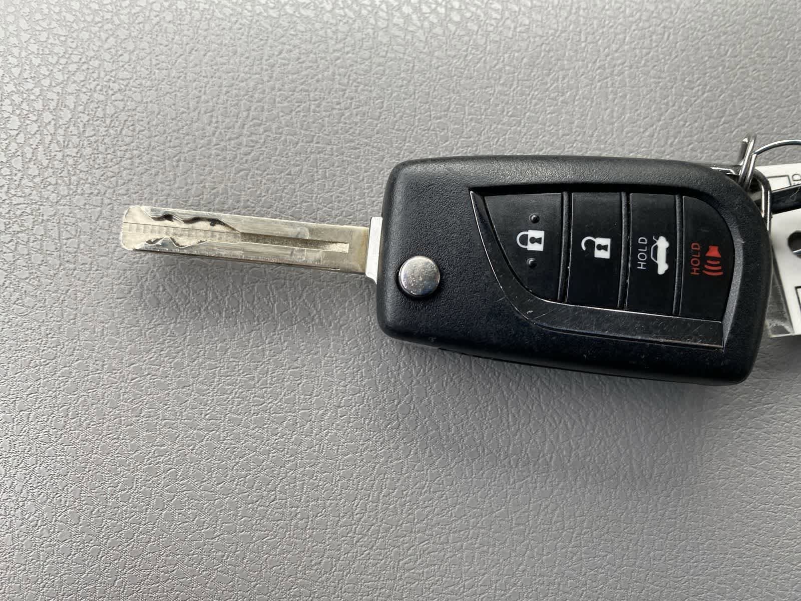 Thumbnail: 2023 Toyota Camry - 38