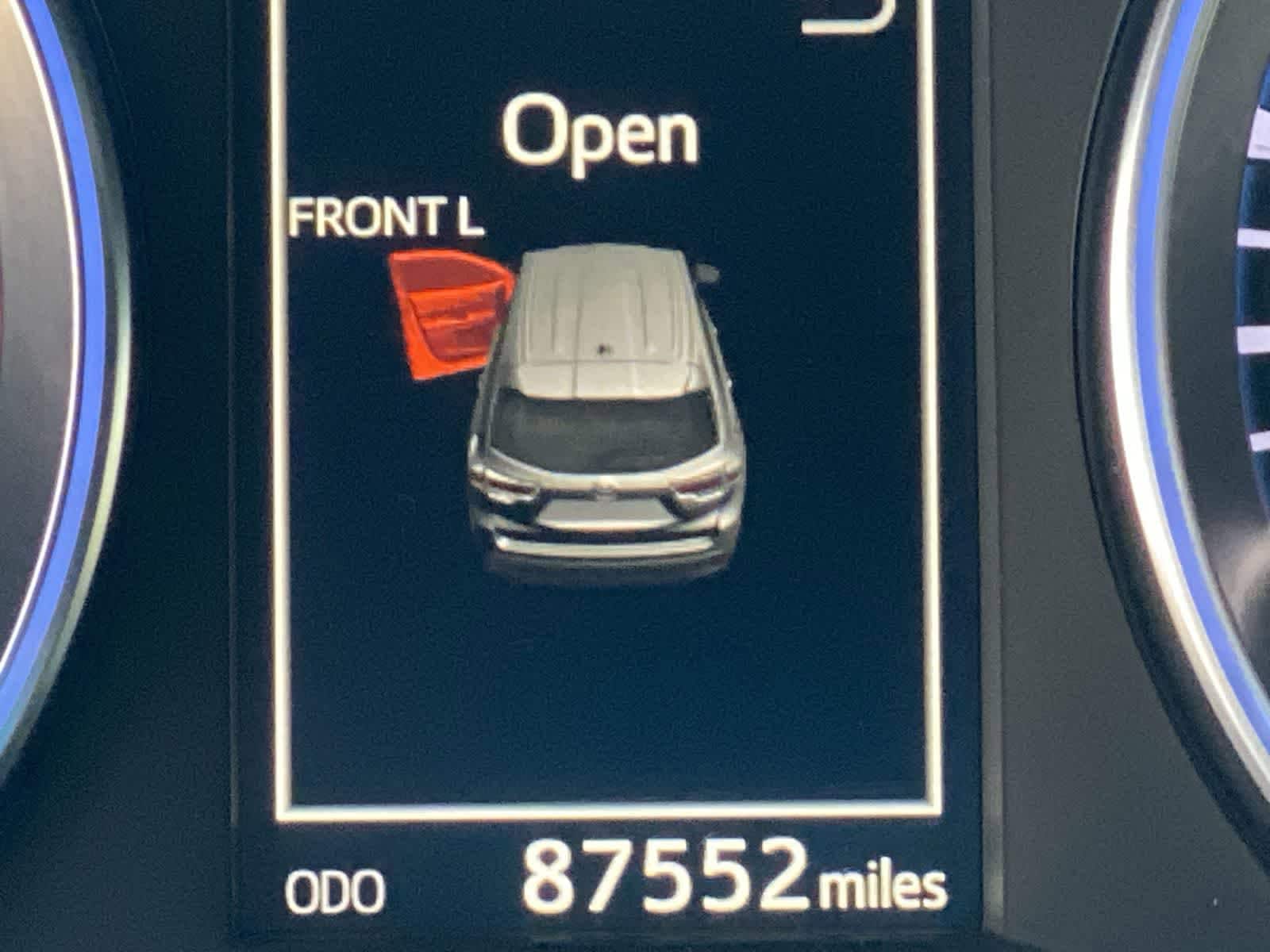 Thumbnail: 2016 Toyota Highlander - 39