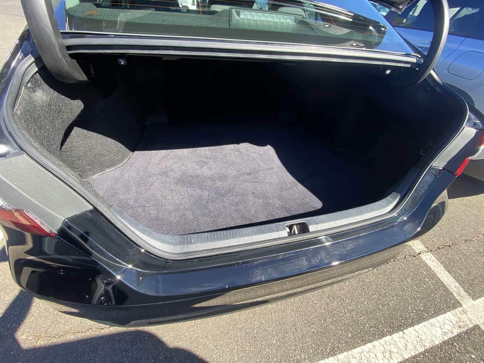 Thumbnail: 2024 Toyota Camry - 21