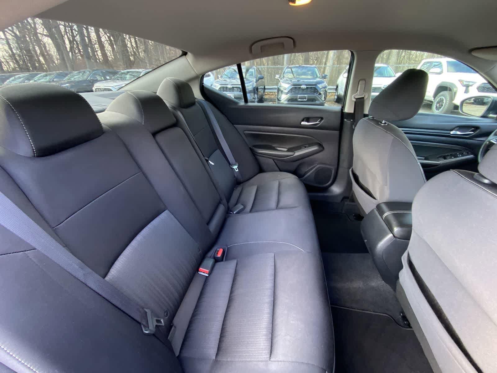 Thumbnail: 2019 Nissan Altima - 23