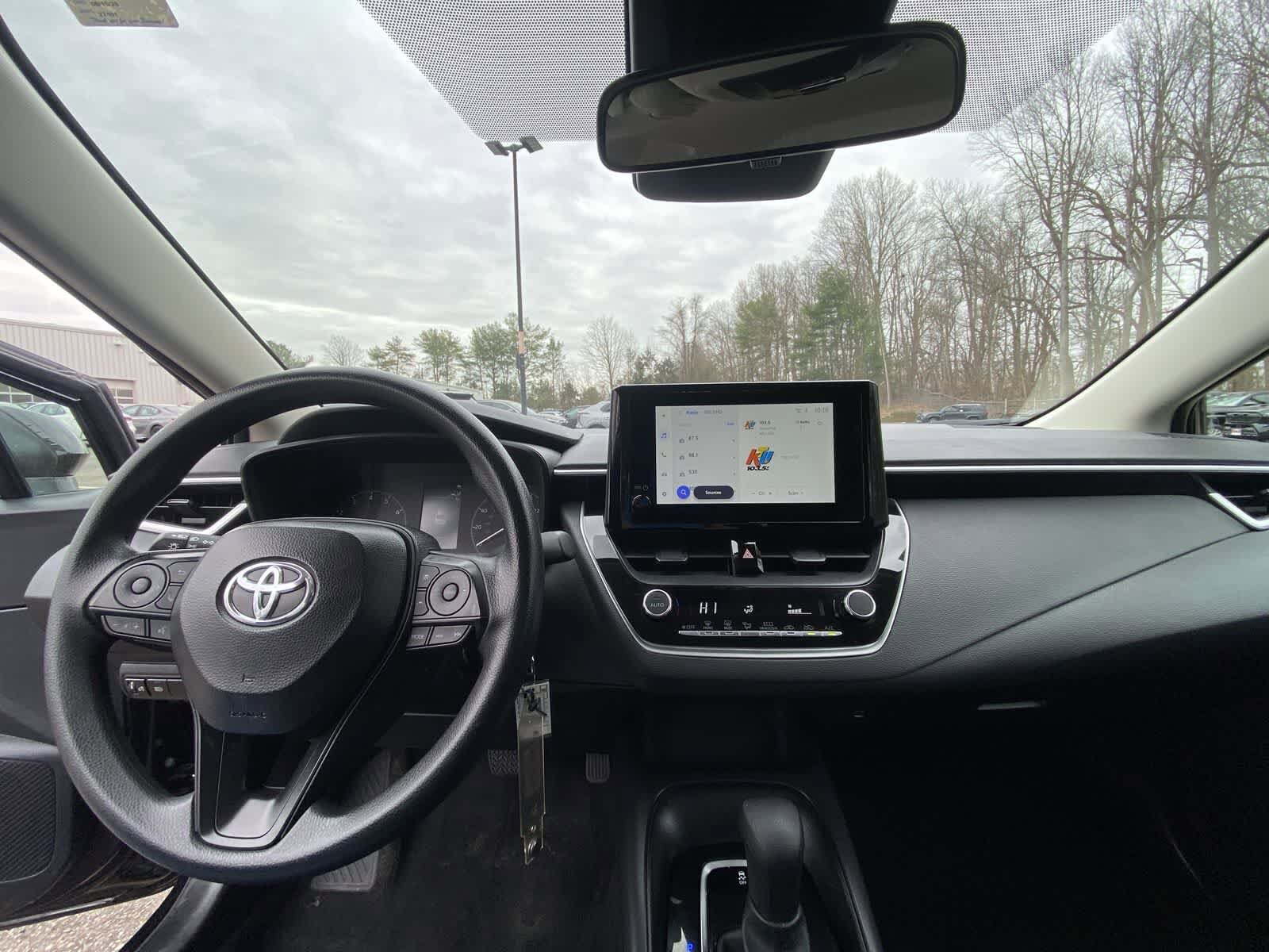 Thumbnail: 2025 Toyota Corolla - 21