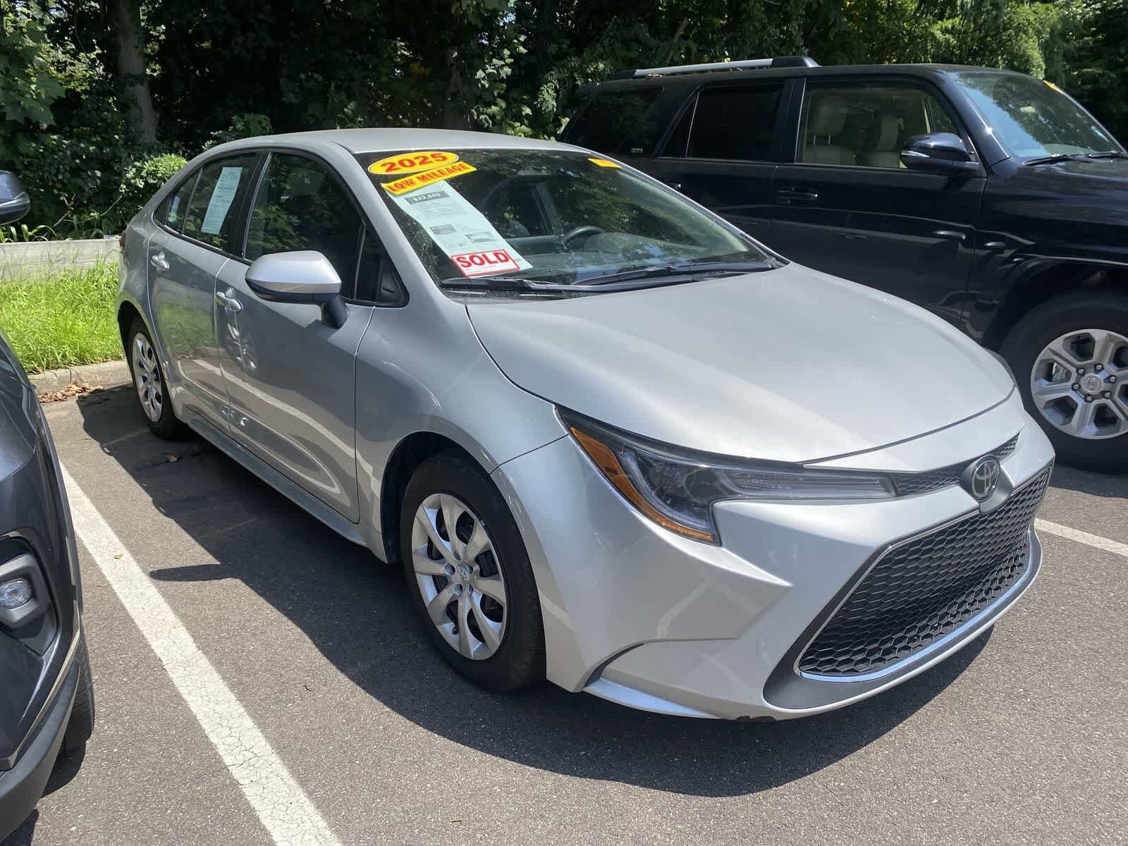 Thumbnail: 2025 Toyota Corolla - 3