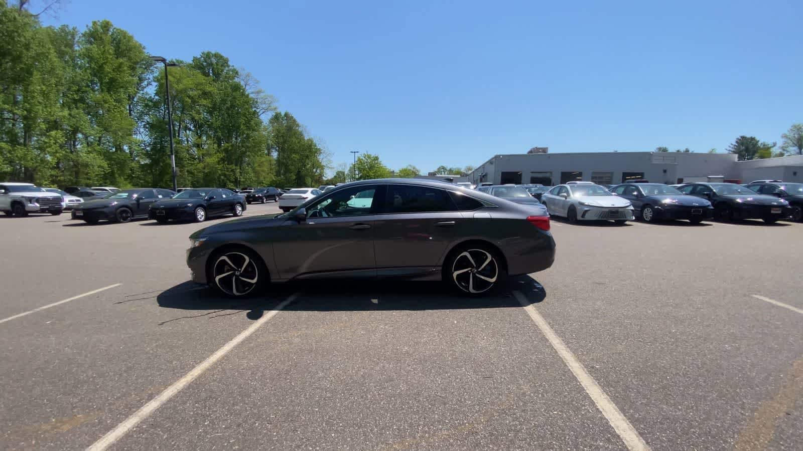Thumbnail: 2020 Honda Accord - 5