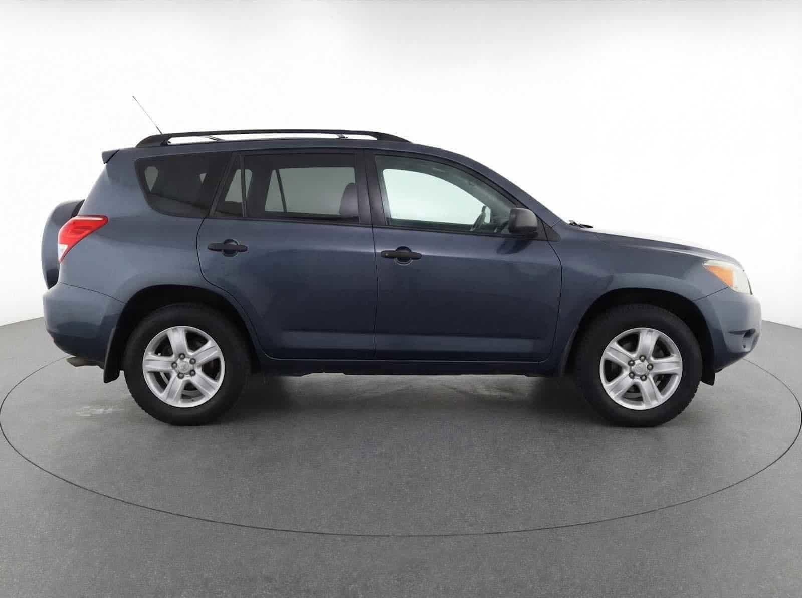 Thumbnail: 2010 Toyota RAV4 - 10
