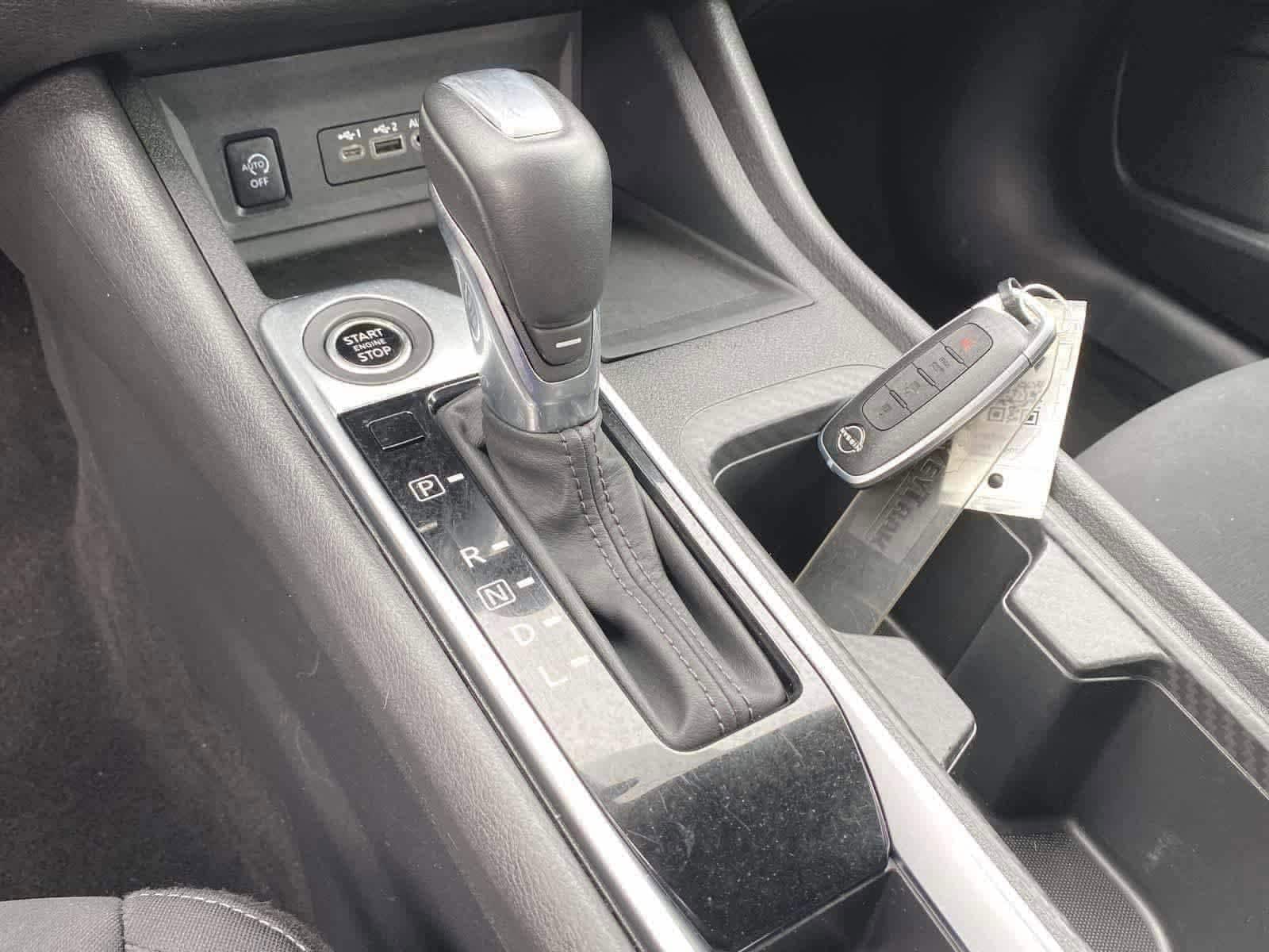 Thumbnail: 2024 Nissan Sentra - 28