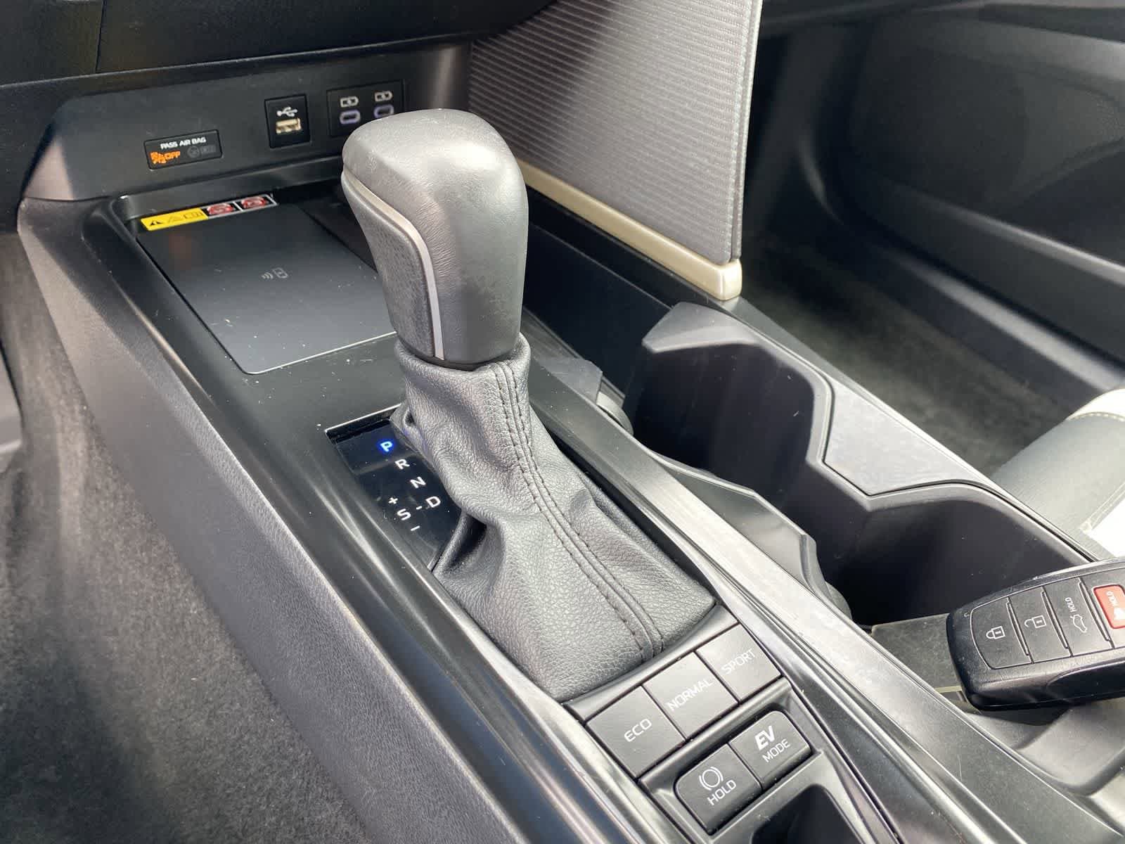 Thumbnail: 2025 Toyota Camry - 28