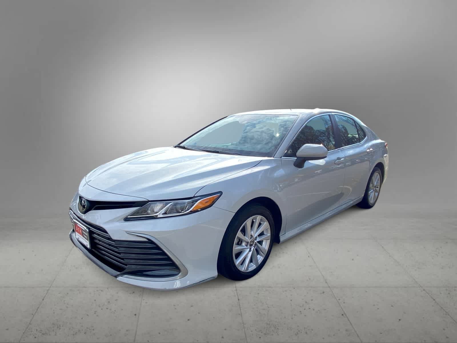 Thumbnail: 2023 Toyota Camry - 8