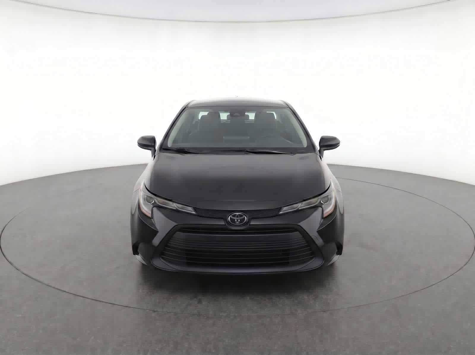 Thumbnail: 2024 Toyota Corolla - 3