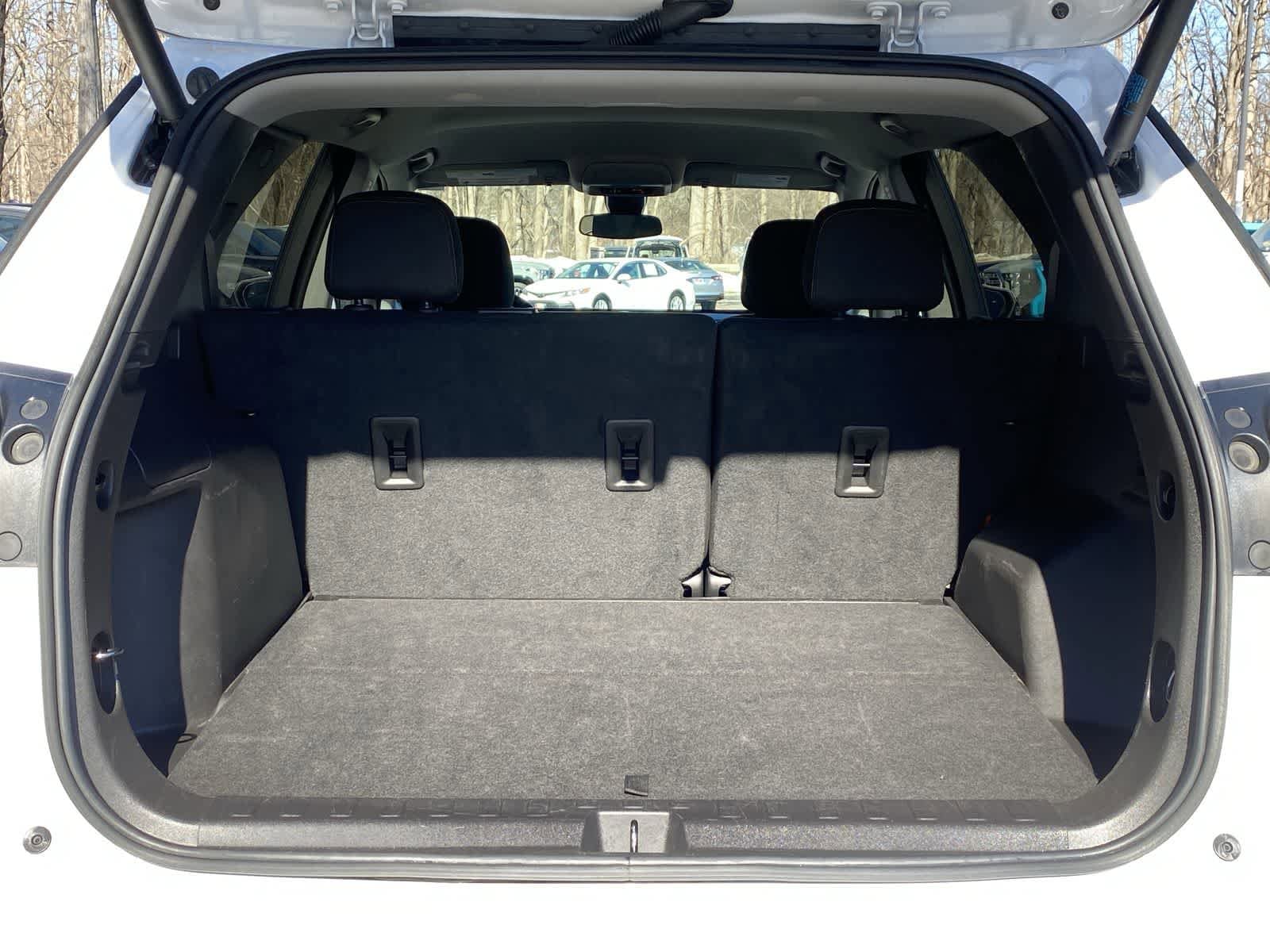 Thumbnail: 2024 Chevrolet Equinox - 17