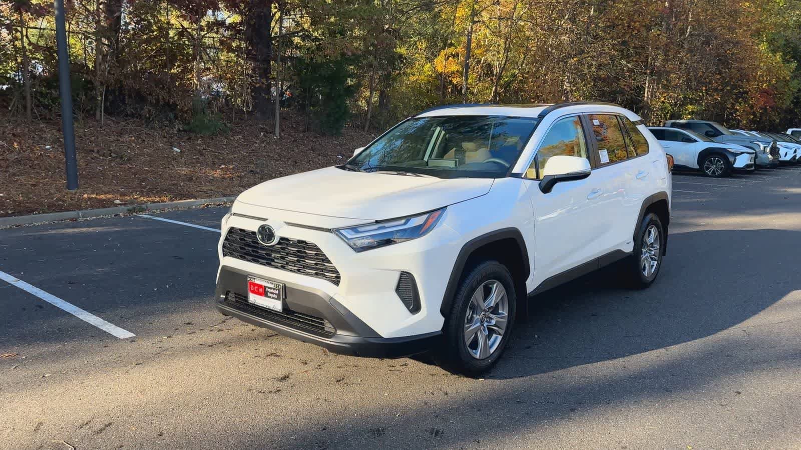 Thumbnail: 2025 Toyota RAV4 - 4