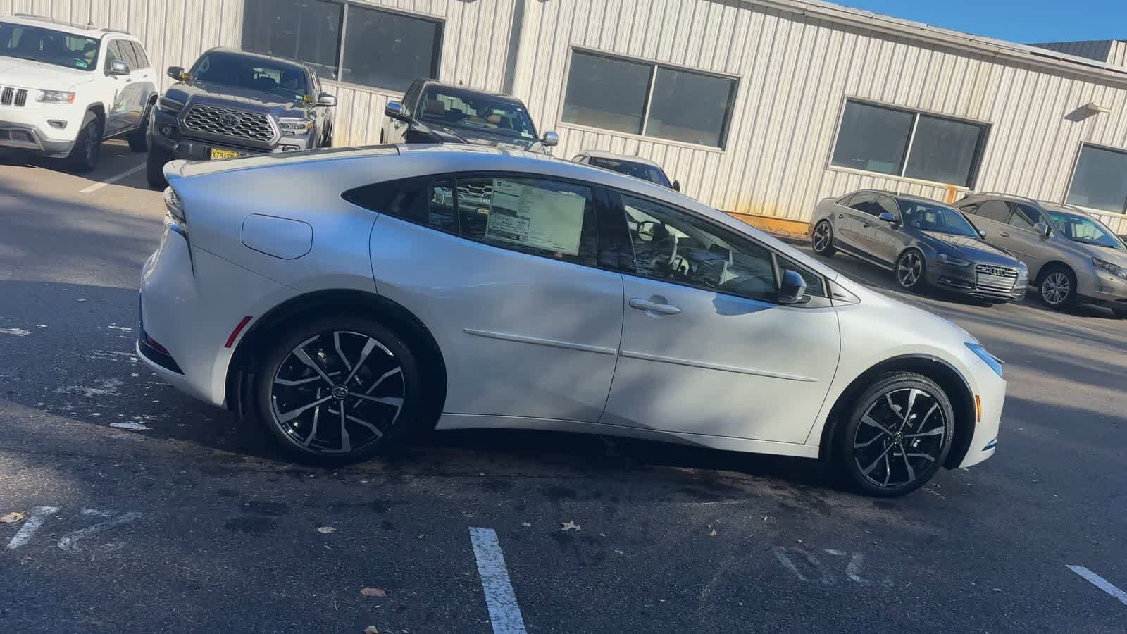 Thumbnail: 2026 Toyota Prius - 9