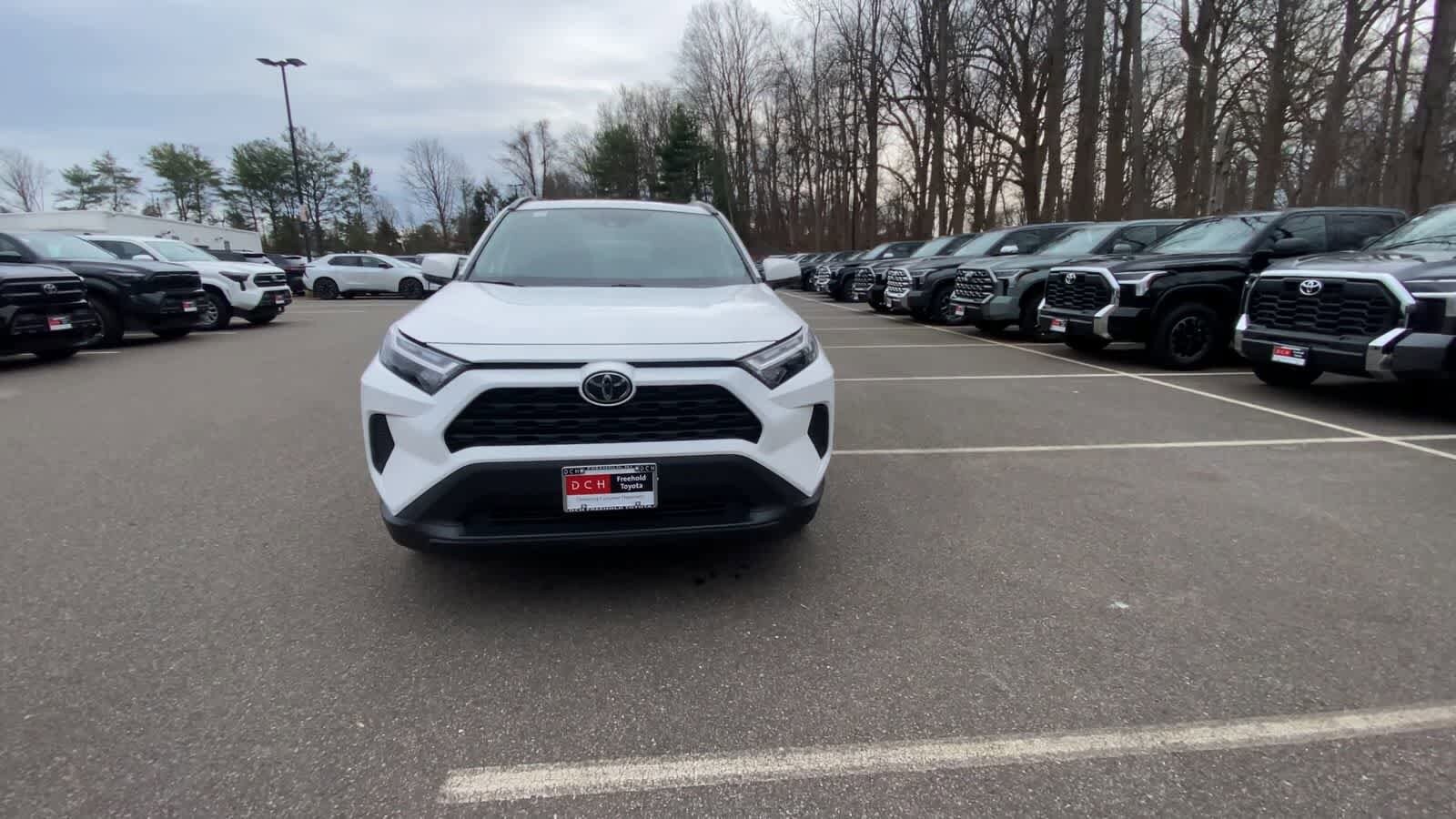 Thumbnail: 2025 Toyota RAV4 - 6