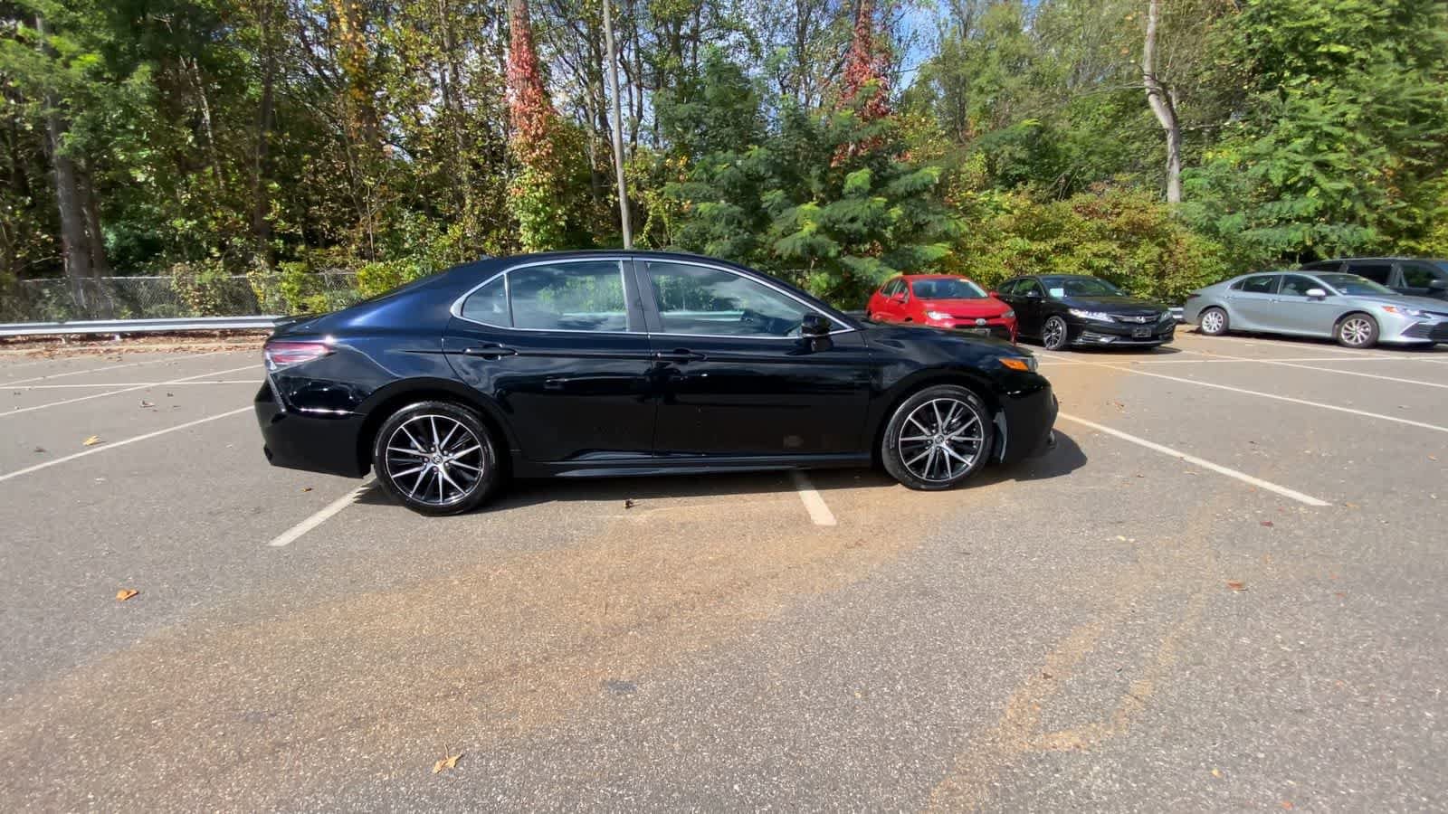 Thumbnail: 2023 Toyota Camry - 9