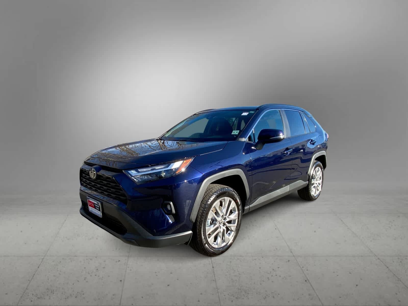 Thumbnail: 2025 Toyota RAV4 - 6