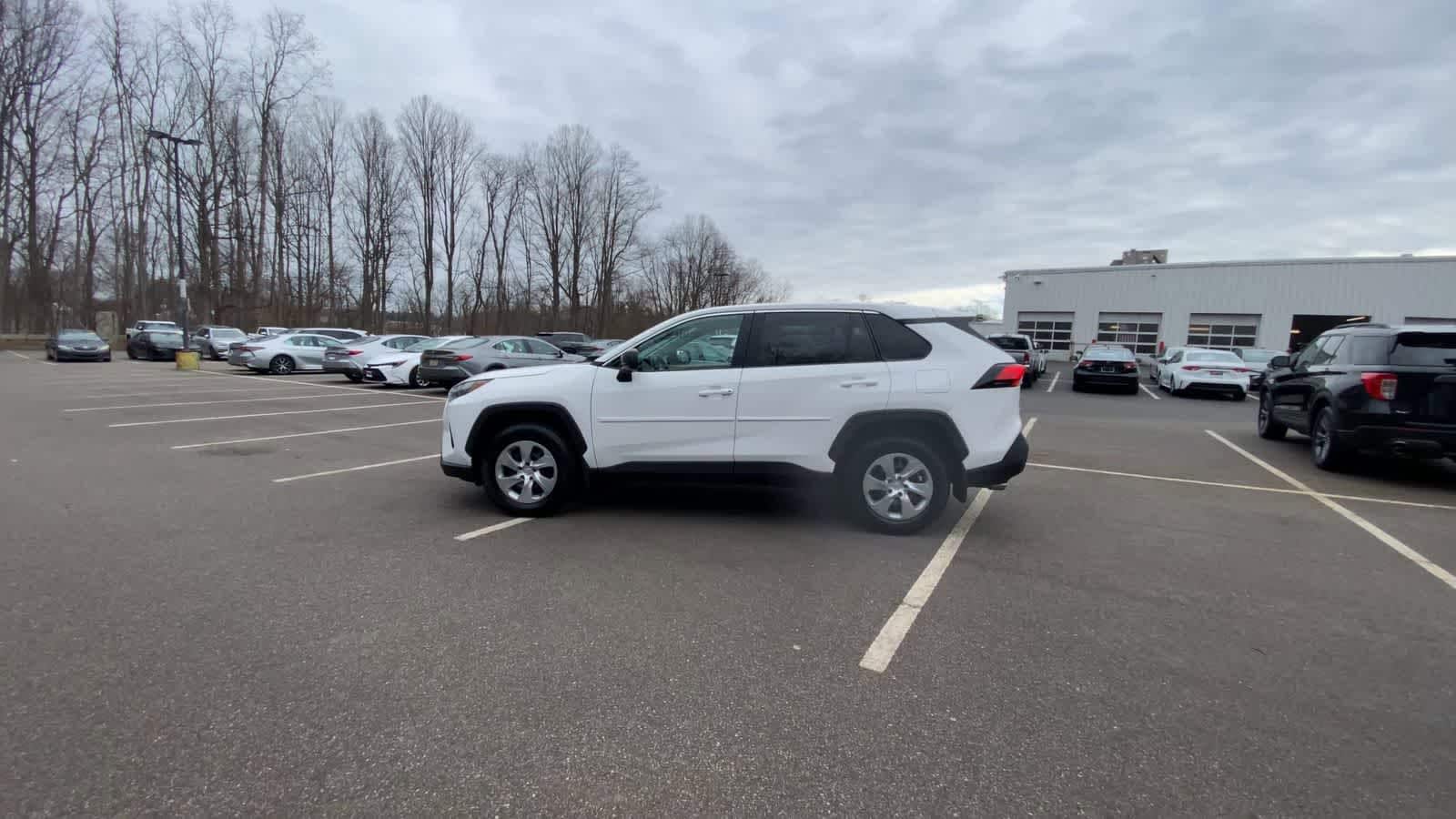 Thumbnail: 2023 Toyota RAV4 - 5