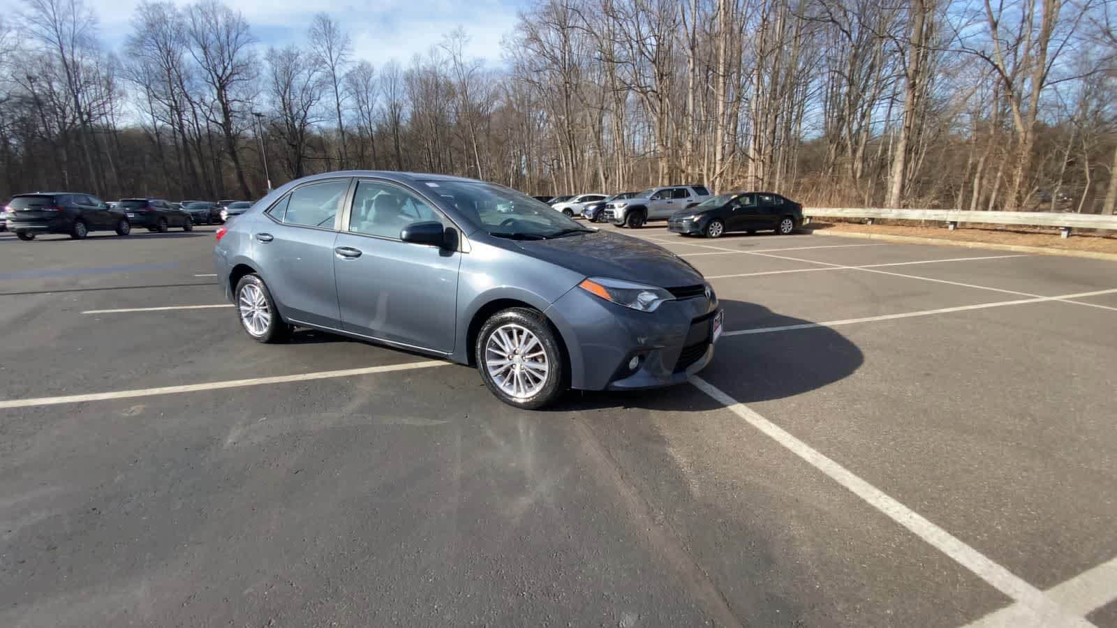 Thumbnail: 2014 Toyota Corolla - 7